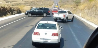 “Patrulla falsa” intercepta y asalta vehículos en autopista Siglo XXI