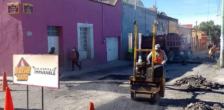 Refuerzan labores de bacheo en 14 barrios de la capital poblana