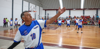 Omar Muñoz inaugura Primer Torneo de Cachibol 2025