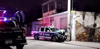 Choque de patrulla en Izúcar de Matamoros deja dos elementos heridos