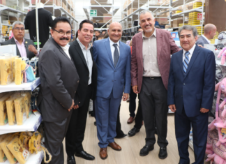 Nueva tienda de calzado y ropa en Puebla impulsa desarrollo económico