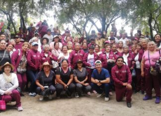 DIF Cuautlancingo lleva a 396 adultos mayores a Africam Safari