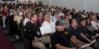 ISSSTEP entrega 156 nuevas bases laborales tras cinco años de espera