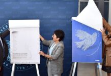 Inauguran exposición “Carteles unidos por la paz” en CU