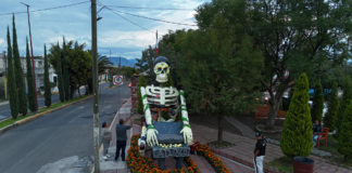 Exhiben a la “Catrina Tortillera, Doña Esperanza” en Atlixco