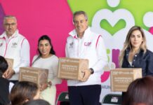 Pepe Chedraui entrega más de mil despensas en La Guadalupana