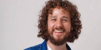 Luisito Comunica expone cobro abusivo de bicitaxi en Nueva York