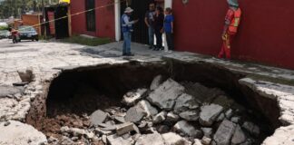 Usarán 3 mdp para intervenir socavones en la capital poblana