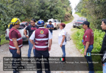 Zacatlán retira derrumbes y entrega apoyos tras lluvias