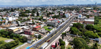 Lupita Cuautle rehabilita vialidad principal en San Francisco Acatepec