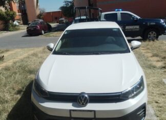 Aseguran vehículo ligado a presunto acoso a mujeres en Cuautlancingo