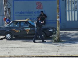 Disparan contra un hombre a bordo de un taxi en Calzada Zaragoza