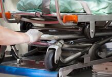 Mujer muere tras caer desde la azotea en el Infonavit La Victoria