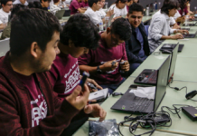 Realizan Hackatón 2025 para mejorar servicios urbanos en la capital poblana