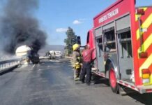 Incendio de autotanques provoca cierre total de la Cuacnopalan–Oaxaca
