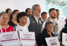 Entrega de calentadores y paneles solares beneficia a casi 4 mil hogares