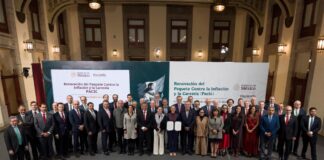 Renuevan acuerdo para mantener costo de canasta básica en 910 pesos