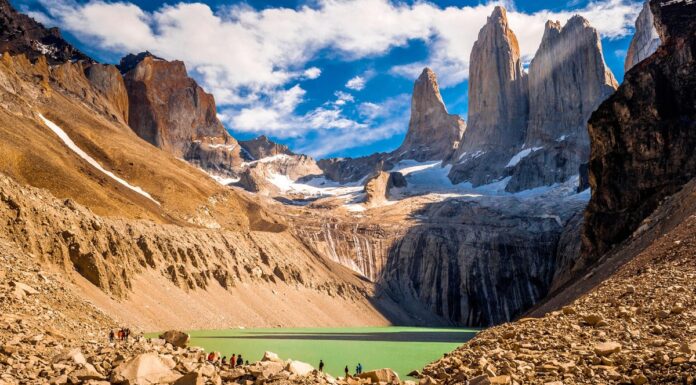 Mueren cinco turistas por tormenta de nieve en Chile; dos eran mexicanos