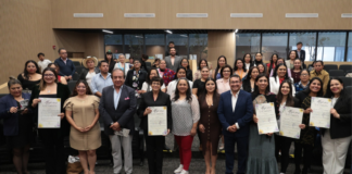 Congreso de Puebla entrega galardones de “Por las Mujeres de Puebla”