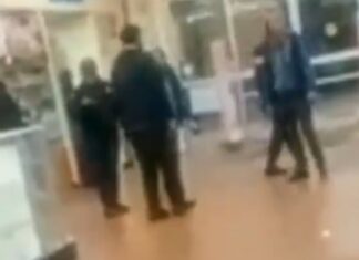 Asaltantes atracan con violencia supermercado en Ciudad Judicial