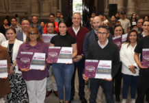 Entregan premios del Sorteo Predial 2025 a poblanos cumplidos