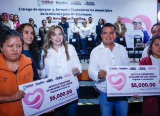 SEDIF lleva sillas de ruedas, despensas y consultas a la Sierra Norte