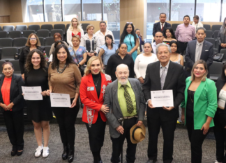 Realizan conversatorio sobre contribución femenina en la Revolución Mexicana