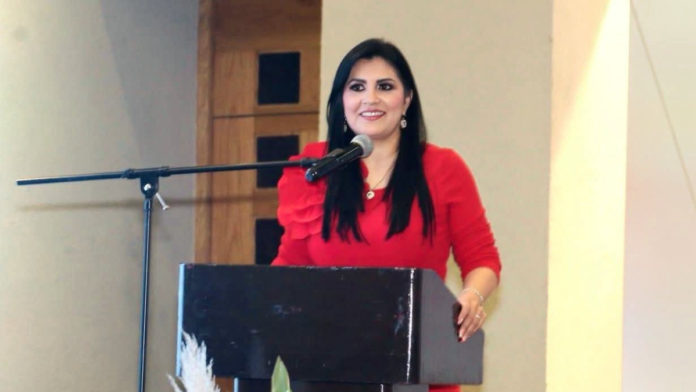 diputada-Delfina-Pozos