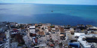 Huracán Melissa deja al menos 28 muertos en Jamaica