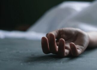 Mujer muere tras ser baleada por su pareja en Tecolco