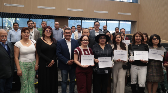 Congreso de Puebla reconoce la labor de mujeres migrantes