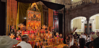Ofrenda del Palacio Municipal de Puebla recibe a más de 100 mil visitantes