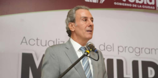 Pepe Chedraui realiza taller con empresarios para actualizar el PMUS