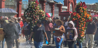 Dan último adiós a policías abatidos en Huixcolotla