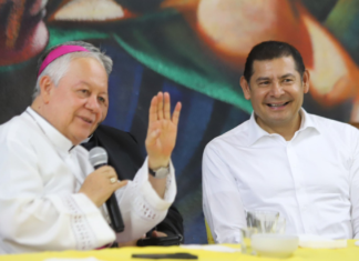 Arzobispo de Puebla reconoce primer año de Alejandro Armenta