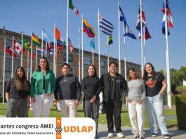 Estudiantes y académicos UDLAP participan en Congreso de la AMEI en Cancún