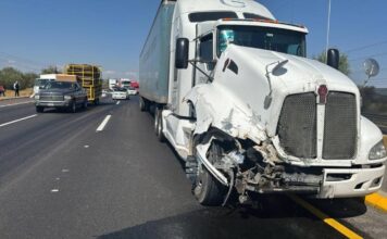 Viernes de incidentes viales en Puebla