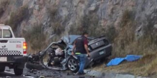 Conductor muere durante choque frontal en la Tlaxco–Tejocotal