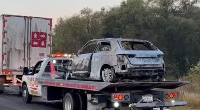 Choque en la Puebla–Tlaxcala deja dos heridos; auto se incendió