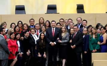 Congreso de Puebla recibe Primer Informe de Gobierno de Alejandro Armenta