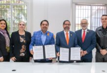 IBERO Puebla y SEDIF firman convenio de prácticas profesionales y servicio social