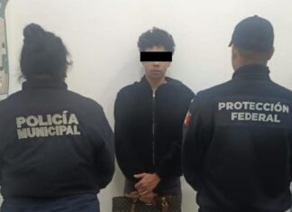 Detienen a joven cubano por presunto robo en tienda de Cuautlancingo