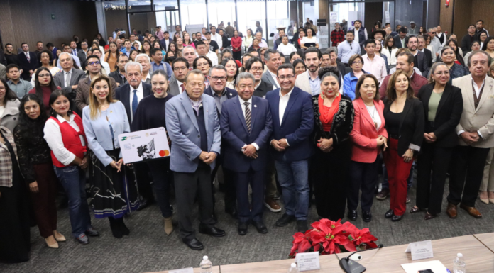 Conmemoran Día Internacional del Migrante en el Congreso de Puebla