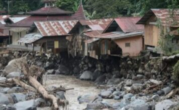 Inundaciones en Indonesia dejan más de 500 personas sin vida