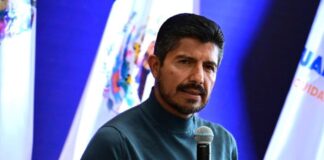 Lalo Rivera definirá si participa en elección 2027; no descarta salir del PAN