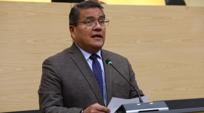 Julio Huerta propone Ley de Austeridad Republicana para Puebla