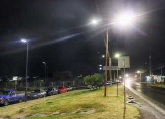 Tonantzin Fernández moderniza alumbrado en Paso de Cortés