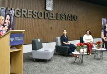 Congreso de Puebla realiza feria de salud y presenta libro sobre nutrición