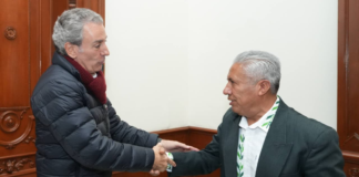 Pepe Chedraui y Manuel Viveros fortalecen acciones en educación