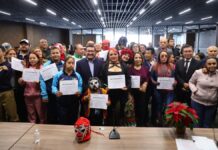 Congreso entrega reconocimientos a 63 atletas y entrenadores